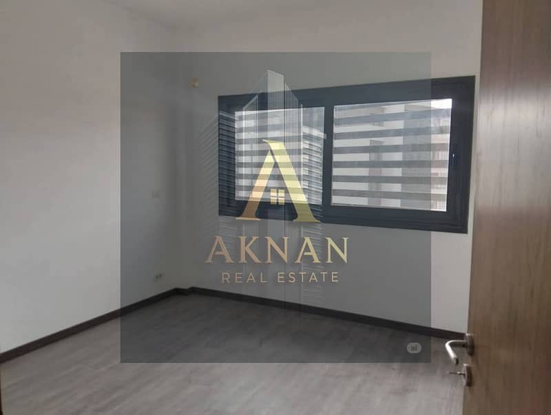 4 WhatsApp Image 2025-11-06 at 14.48. 50 (2). jpeg