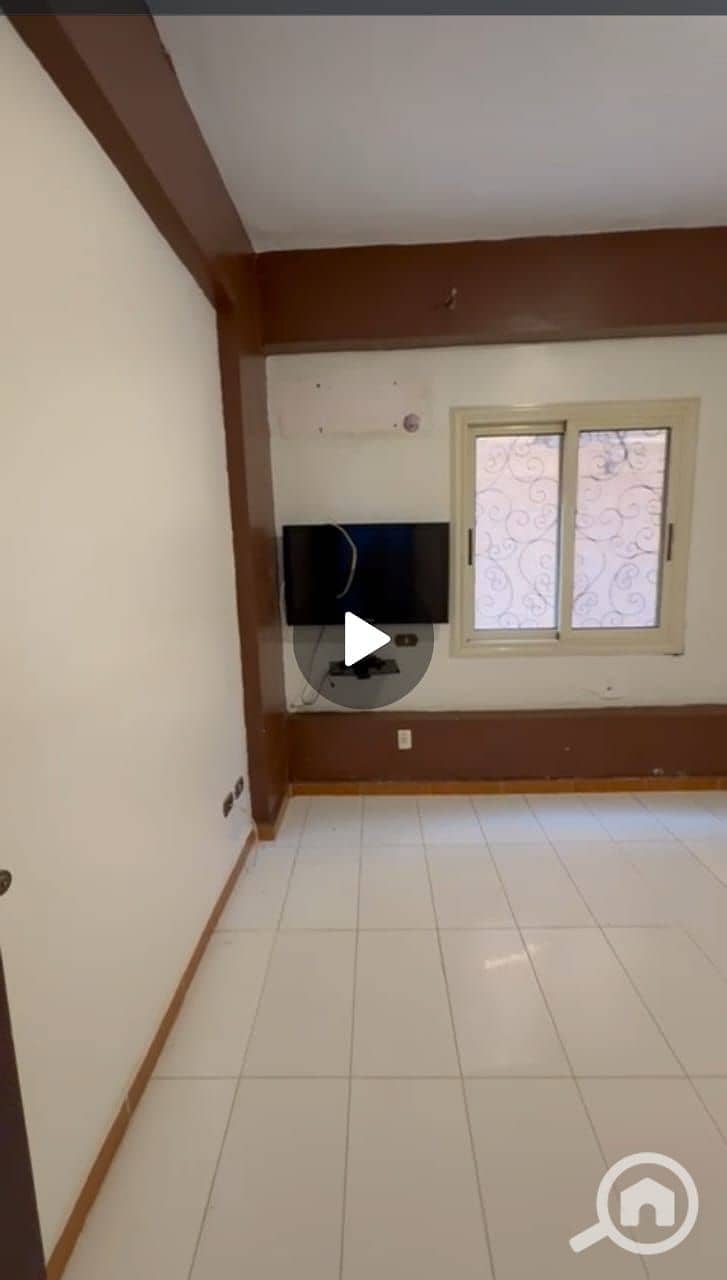 17 8ee6e3e8-ff59-4b7f-a805-8cd4f660f248. jpg