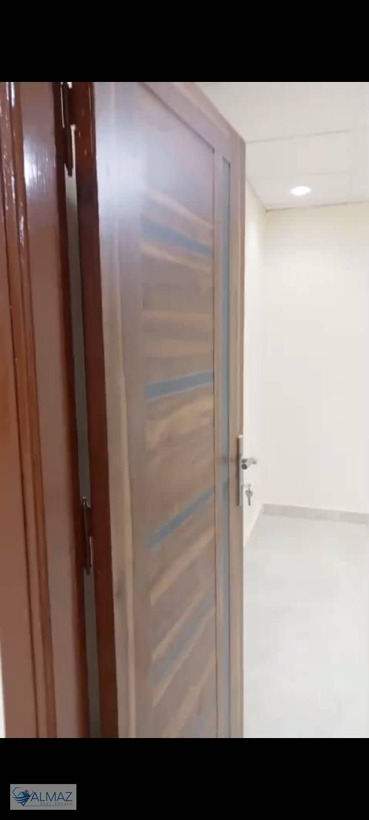 7 WhatsApp Image 2025-11-08 at 10.43. 28 AM (3). jpeg