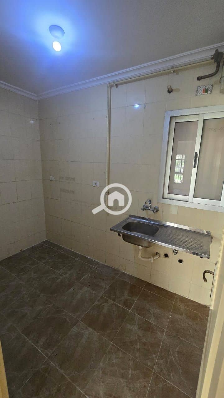 5 c8f2629b-3bb0-4142-b13e-458455e83edf. jpg