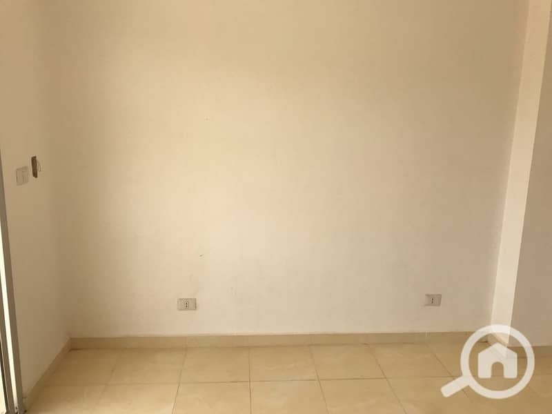 3 e1c3ed84-5702-4c96-8286-6a9680badfda. jpeg