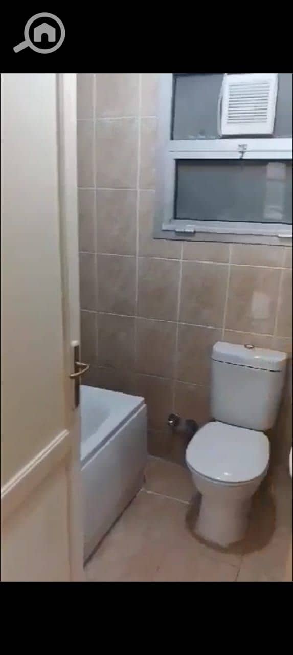 6 2f78e0b5-ad57-4cdc-bc12-b34fca9348d6. jpg