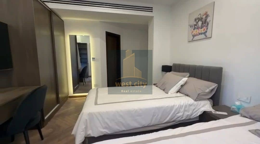 10 Screenshot_20251108_104853_WhatsAppBusiness. jpg