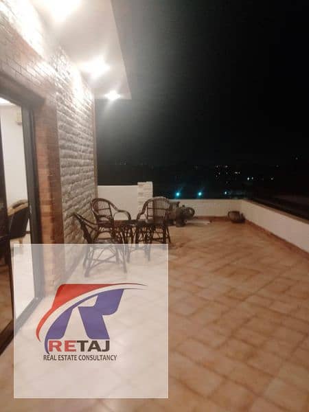 12 c3799f51-4768-4192-ad3e-3d0a373d8770. jpg