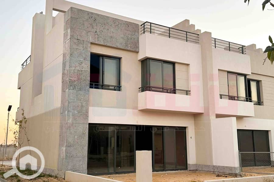 4 WhatsApp Image 2025-10-29 at 1.41. 01 PM (2). jpg