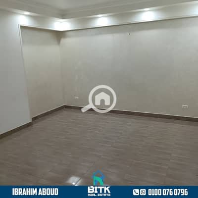 2 Bedroom Apartment for Sale in Camp Caesar, Alexandria - FB_IMG_1762593819781. jpg