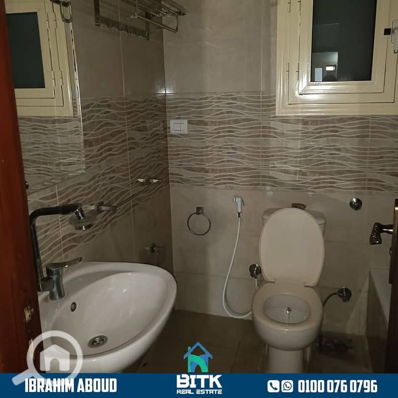 4 FB_IMG_1762593811071. jpg