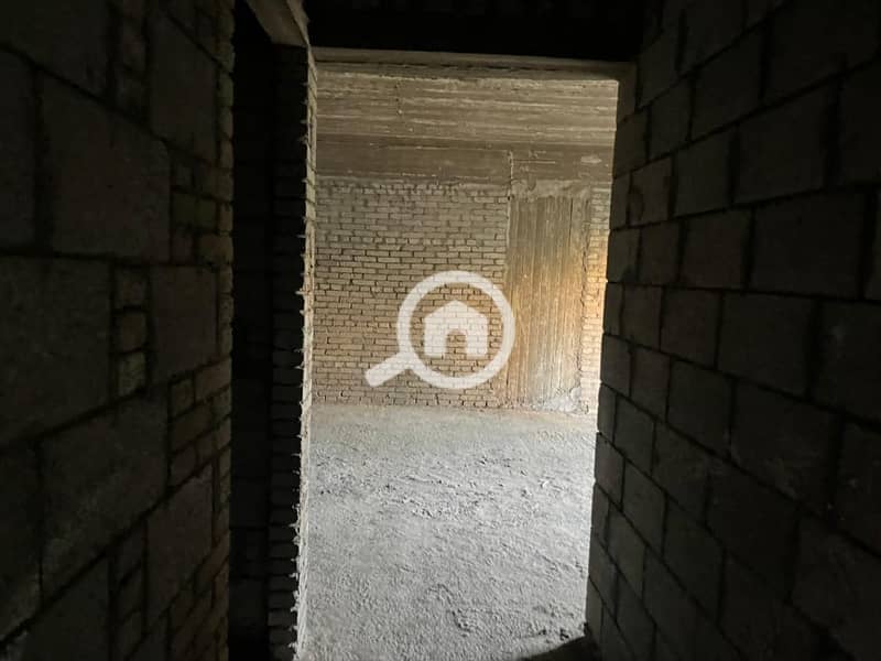 10 e9d14355-2d1a-4310-8301-6e82e2d67f12. jpg