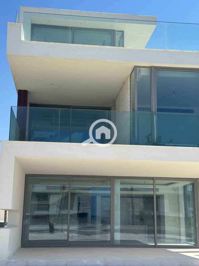 2 WhatsApp Image 2025-11-08 at 11.23. 48_b7420625. jpg