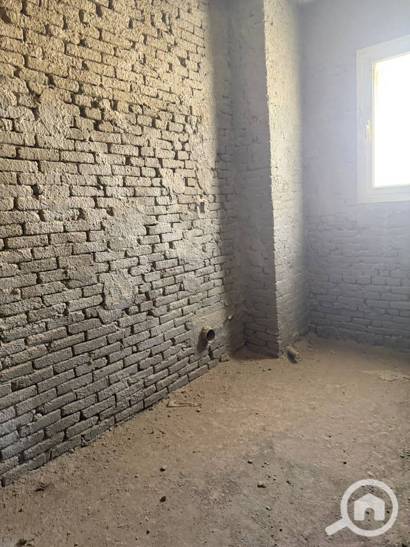 12 WhatsApp Image 2025-08-23 at 4.40. 16 PM (1). jpeg