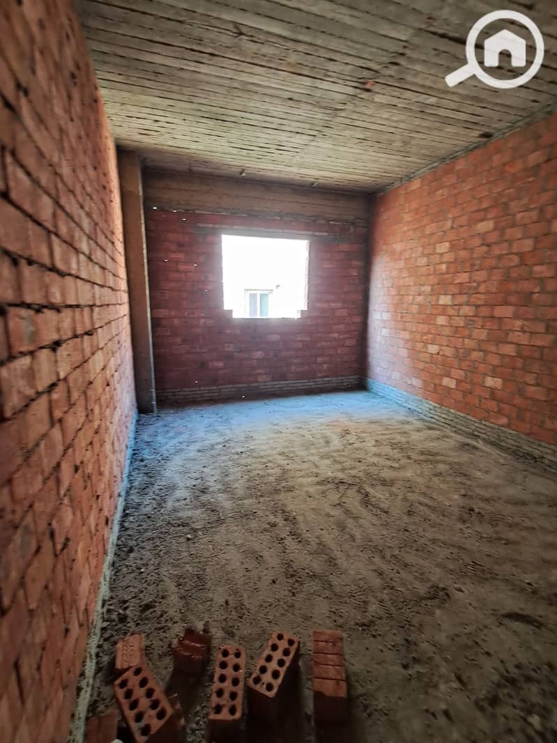 8 ٢٠٢٥١٠١٥_١٥٥٩٢٦. jpg