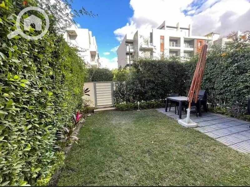 2 1a1e1e73-30ad-4cb3-8444-fb0ff5e8d36f. jpg