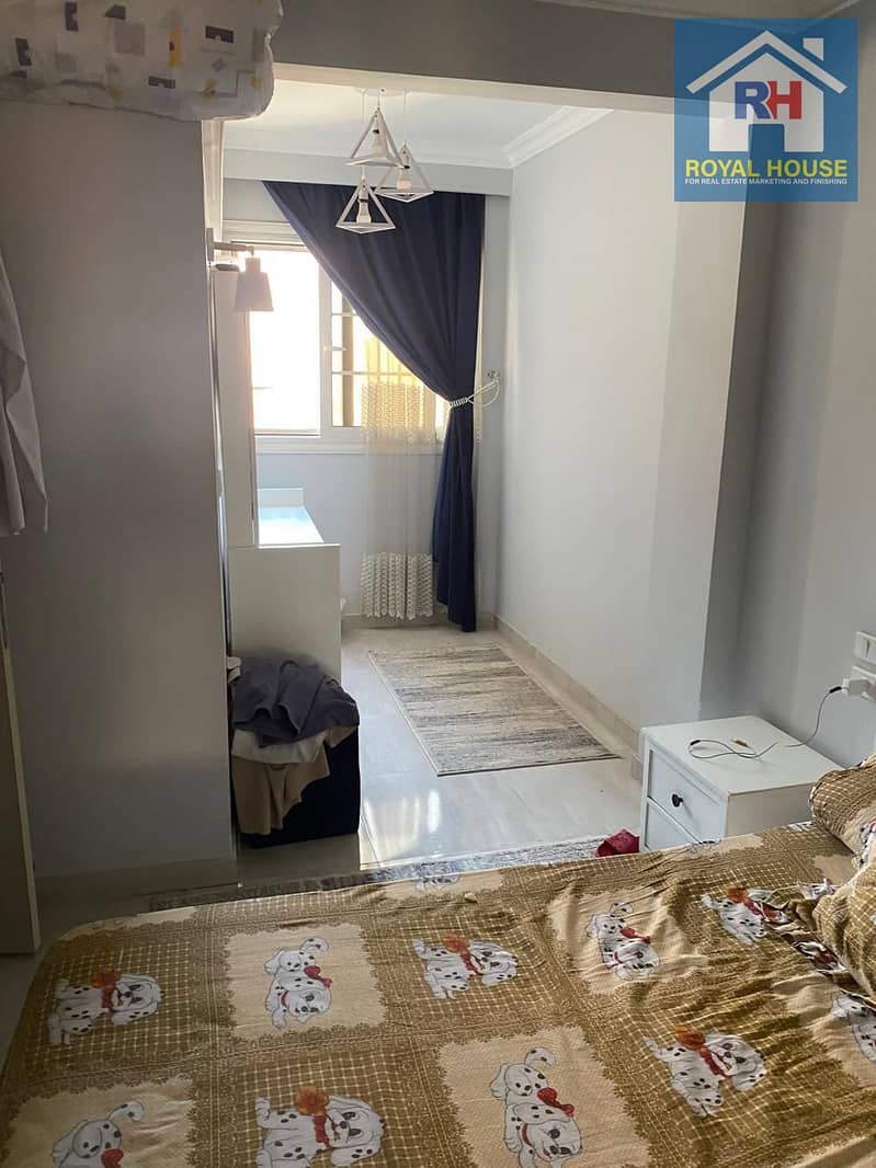 3 8c23223e-a5ab-49c7-a0a7-f478670a80e6. jpeg