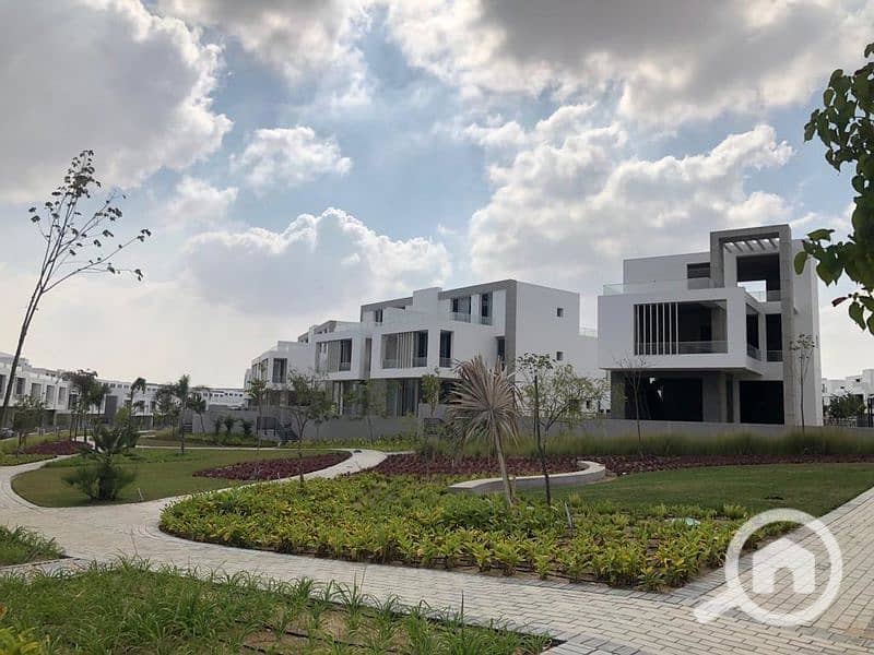 33 WhatsApp Image 2024-08-26 at 12.45. 01_5cd7ed59 - Copy (2). jpg