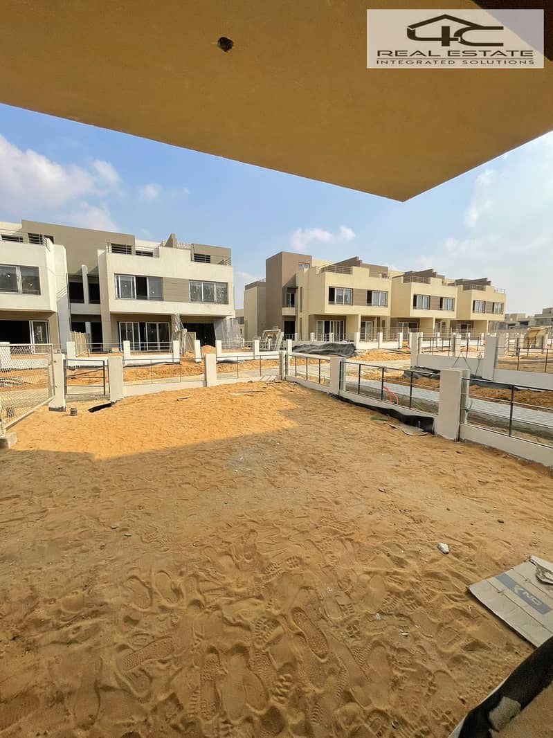 3 WhatsApp Image 2025-11-07 at 11.12. 37 PM (2). jpeg