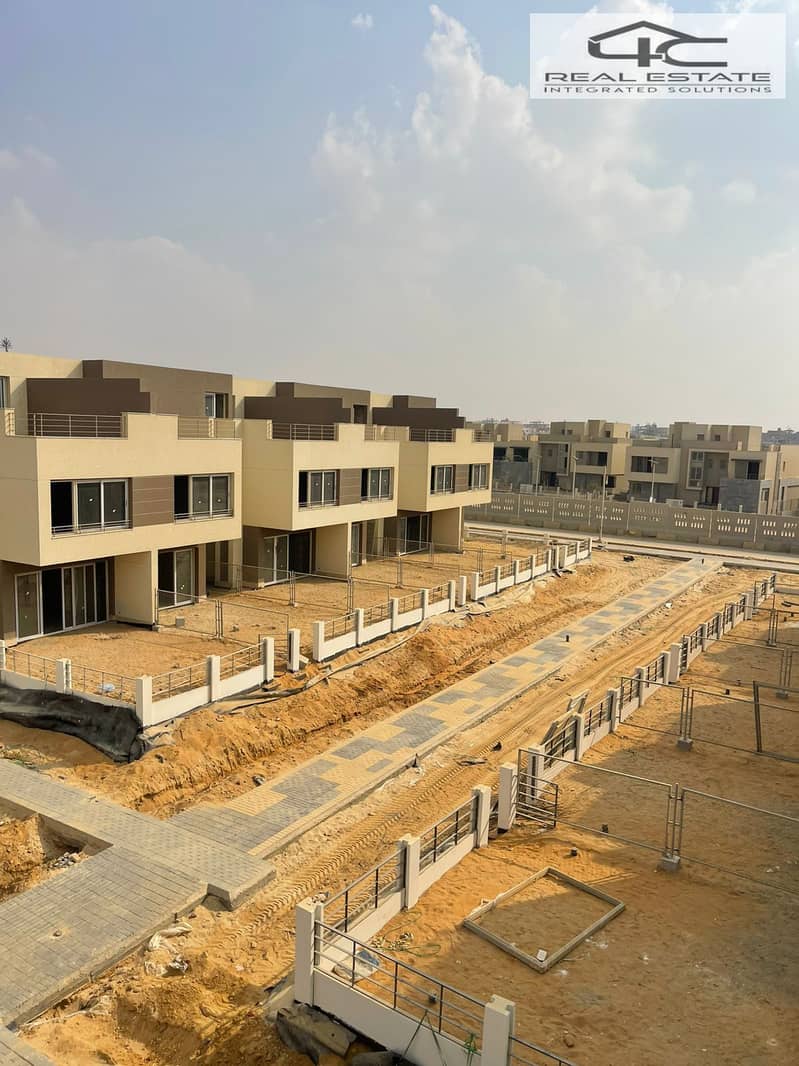 5 WhatsApp Image 2025-11-07 at 11.12. 37 PM. jpeg