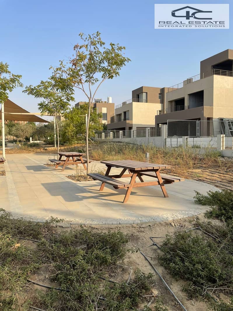 6 WhatsApp Image 2025-11-07 at 11.13. 52 PM (1). jpeg