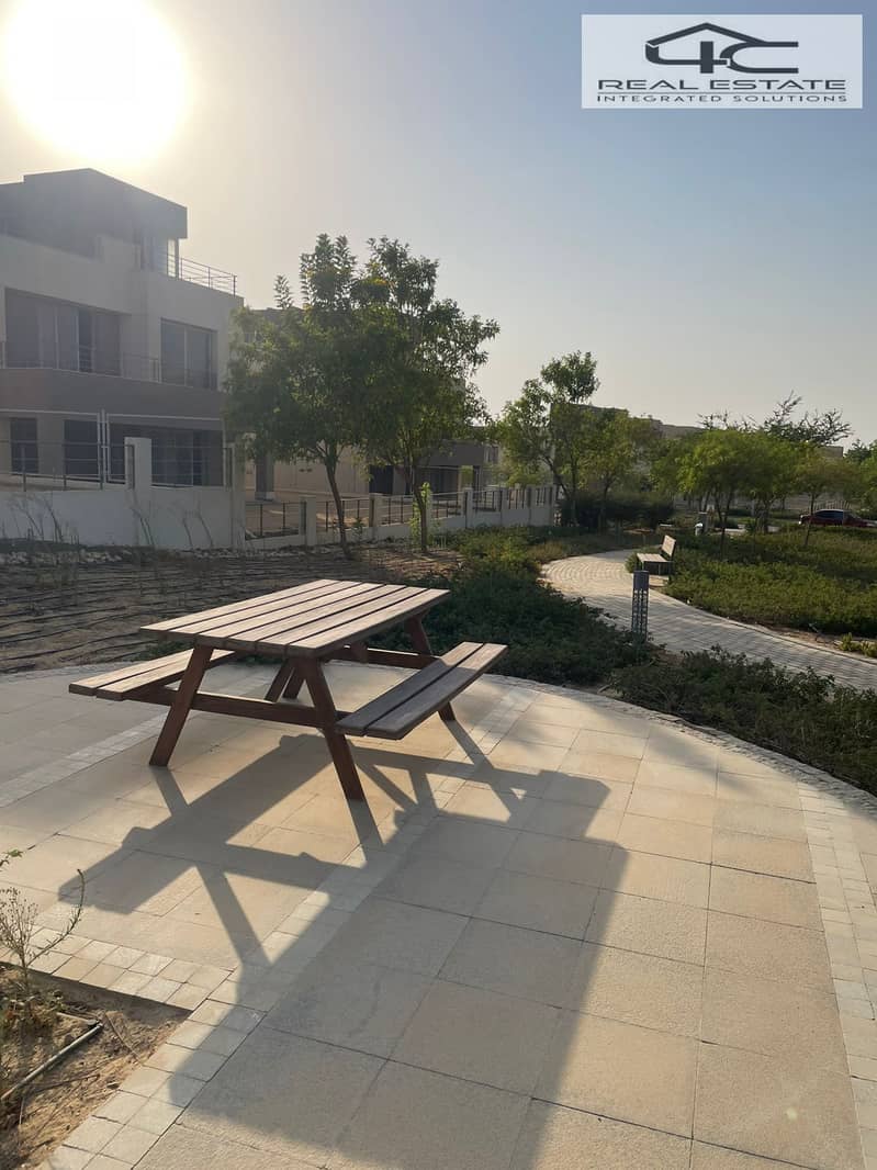 8 WhatsApp Image 2025-11-07 at 11.13. 52 PM (2). jpeg