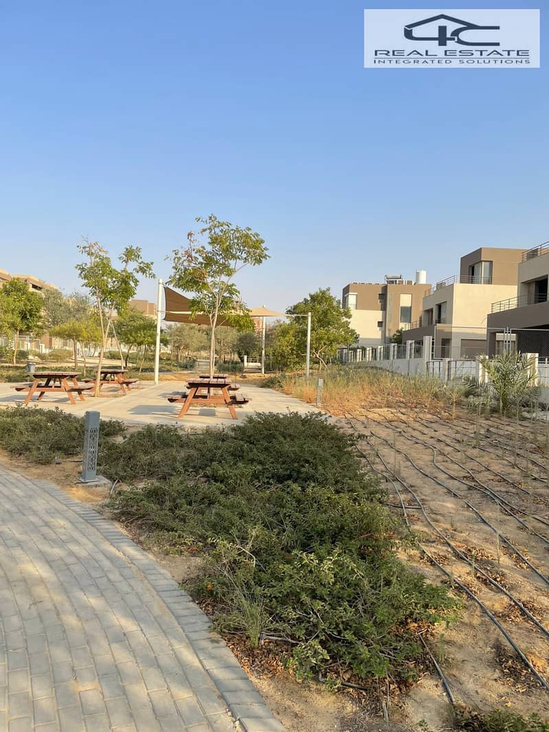 10 WhatsApp Image 2025-11-07 at 11.13. 53 PM. jpeg