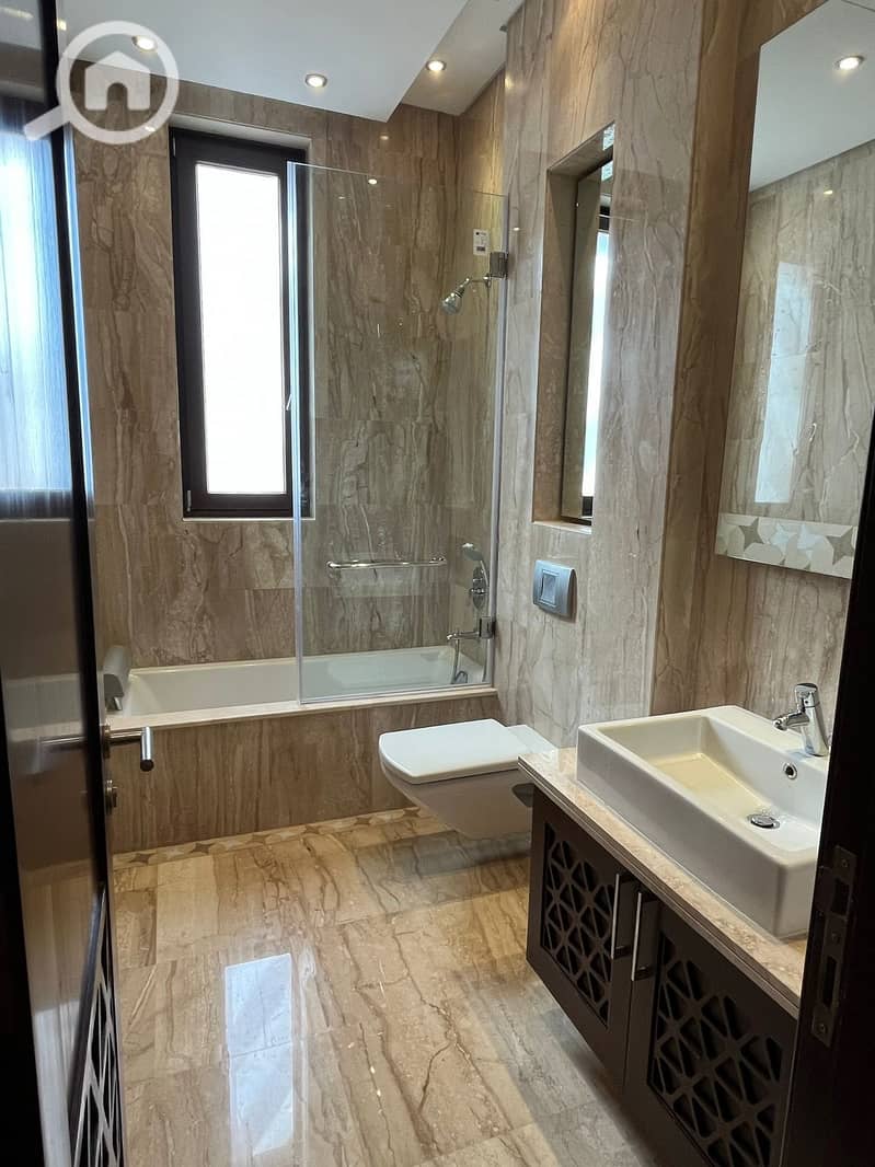 13 WhatsApp Image 2024-06-05 at 20.05. 35_5a3b2890. jpg