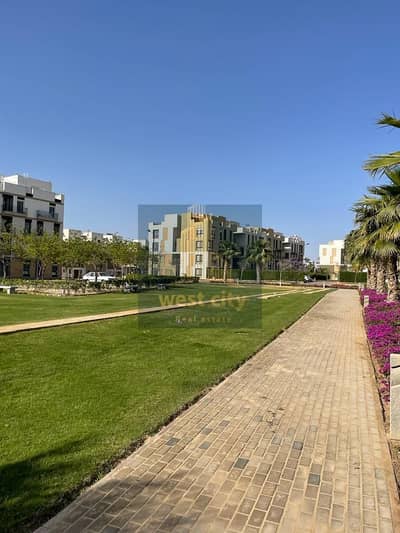 4 Bedroom Townhouse for Sale in Sheikh Zayed, Giza - IMG-20220608-WA0145(2). jpg