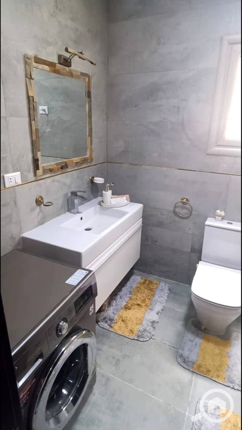 6 WhatsApp Image 2025-11-08 at 12.01. 01 PM (1). jpeg