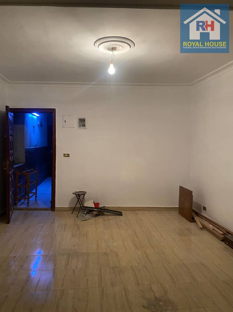 2 ab3f590f-cbef-4301-8b19-8a69dc092941. jpeg