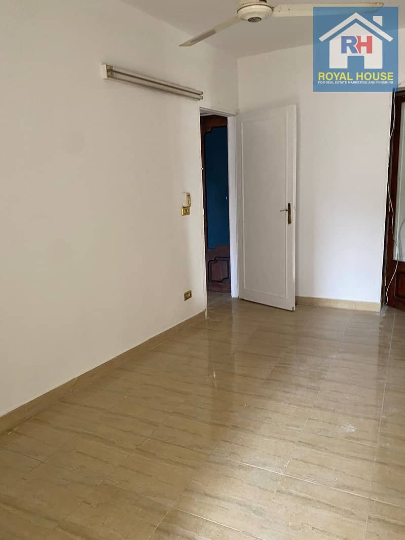 10 67206da3-fc83-41e1-a41e-46a0a6ec611b. jpeg