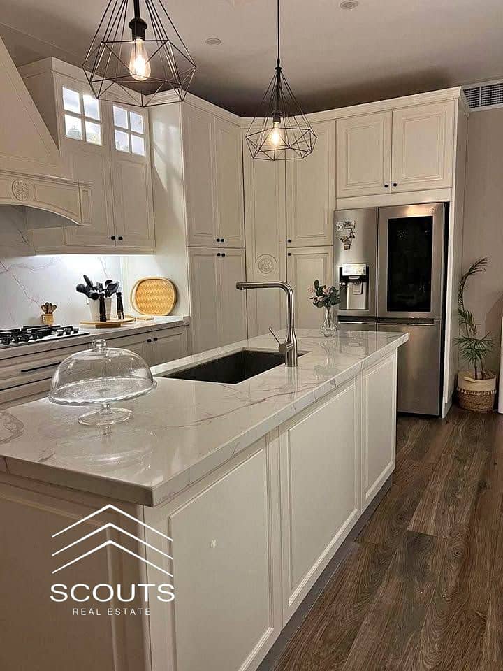 11 469067236_1369529594015513_2295293727650847948_n - Copy. jpg