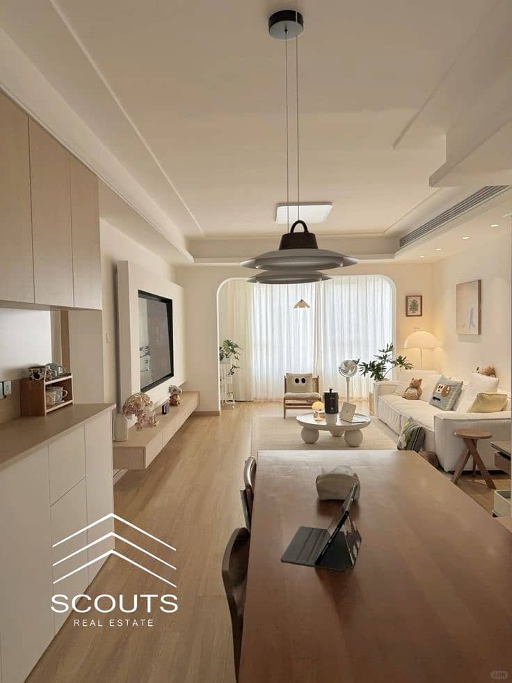 4 6e05eeae-685d-4cdd-9ec7-34c7074504aa. jpeg