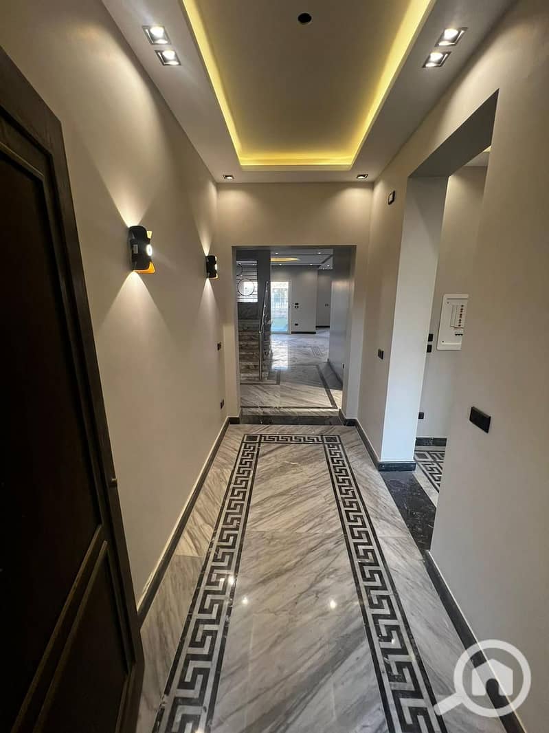 4 WhatsApp Image 2025-11-08 at 11.48. 25 AM. jpeg