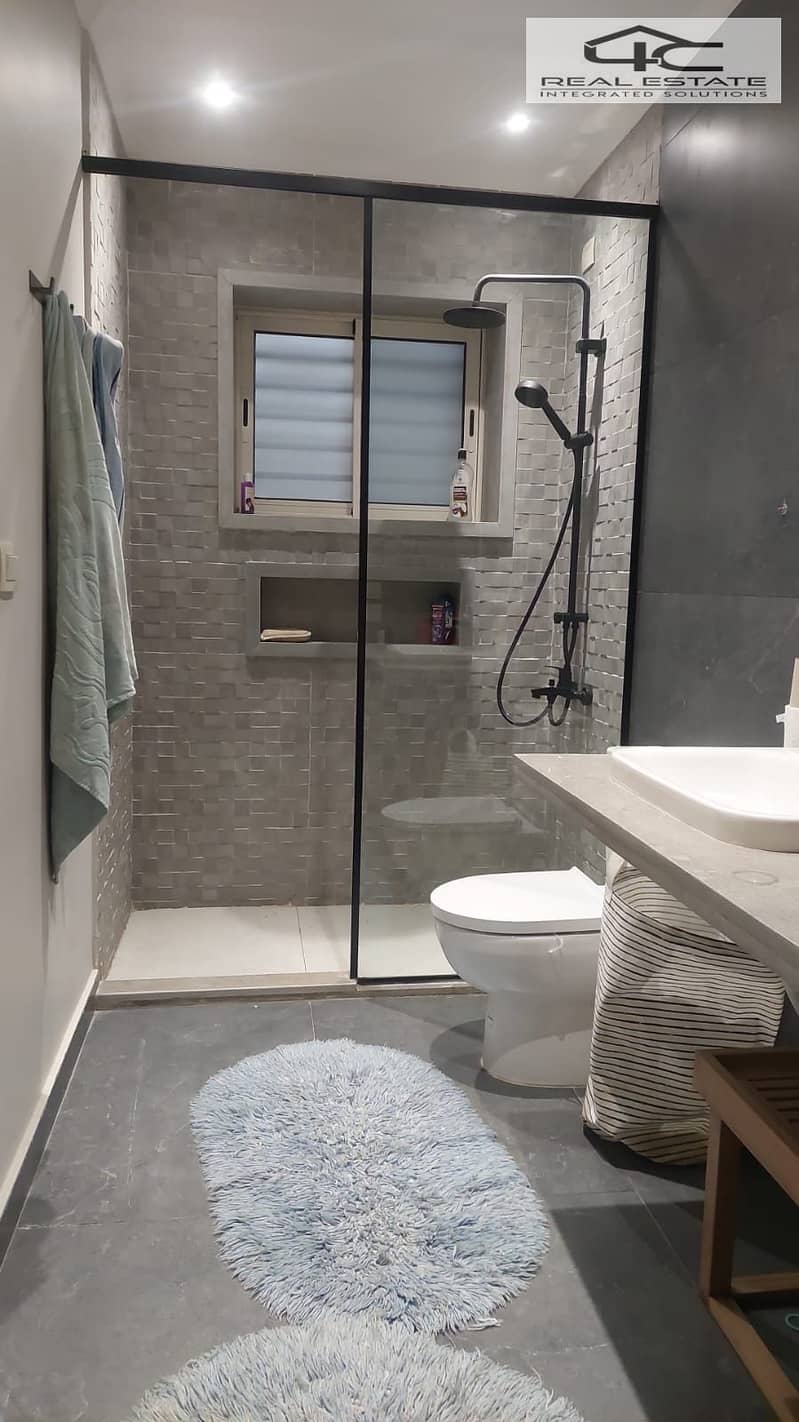 6 WhatsApp Image 2025-11-08 at 3.47. 41 AM (3). jpeg