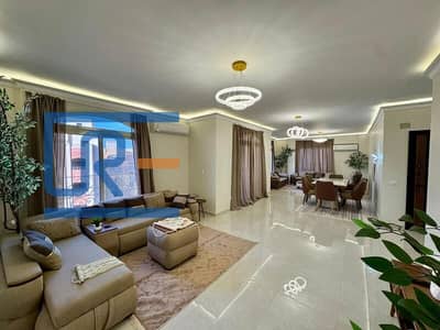 شقة 3 غرف نوم للايجار في القاهرة الجديدة، القاهرة - IMG-20251105-WA0265. jpg