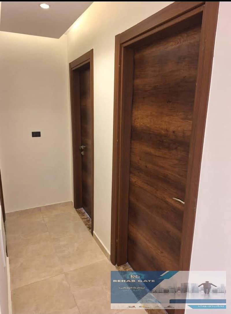 8 de35bf86-e61b-4b30-bfc0-b10b15bcfad6. jpg