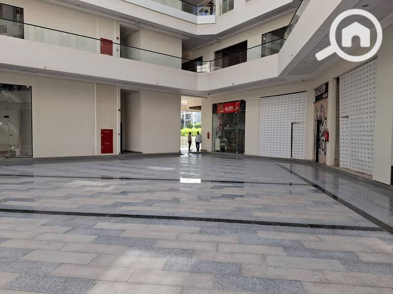 2 WhatsApp Image 2025-11-06 at 4.07. 04 PM (3). jpeg