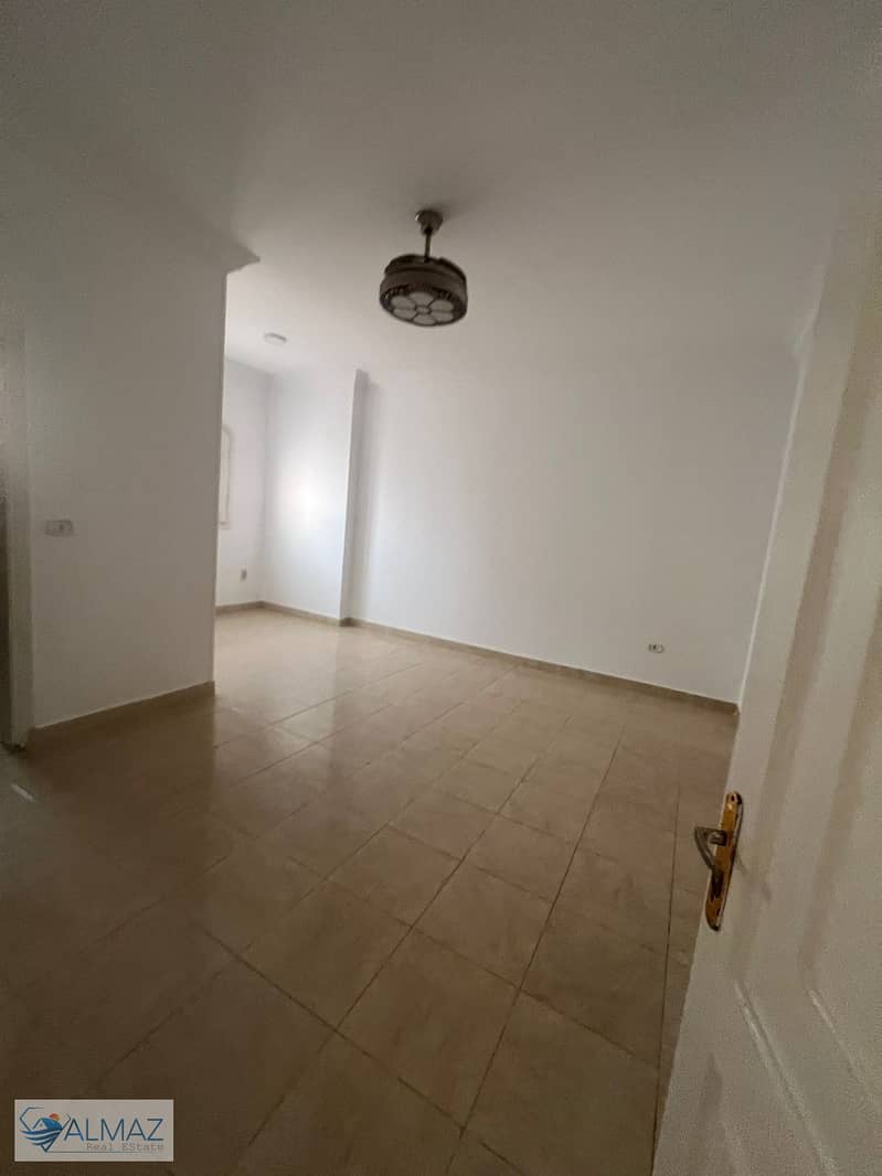 11 WhatsApp Image 2025-11-06 at 4.59. 47 PM (1). jpeg