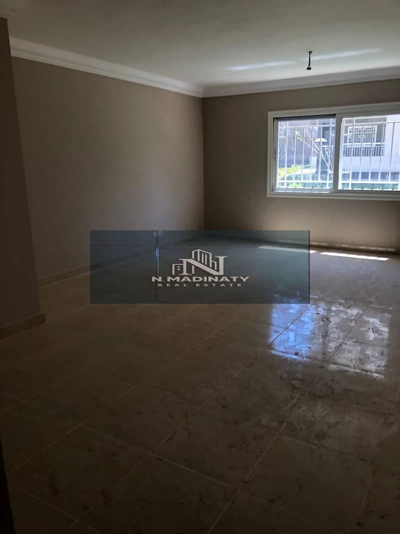 7 c48062f6-d10a-40d5-841f-c05cd51a053f. jpeg