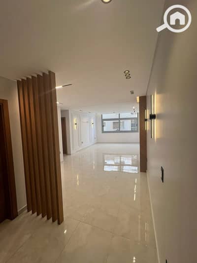 2 Bedroom Flat for Sale in Katameya, Cairo - 110 3,850,000. jp55g. jpg