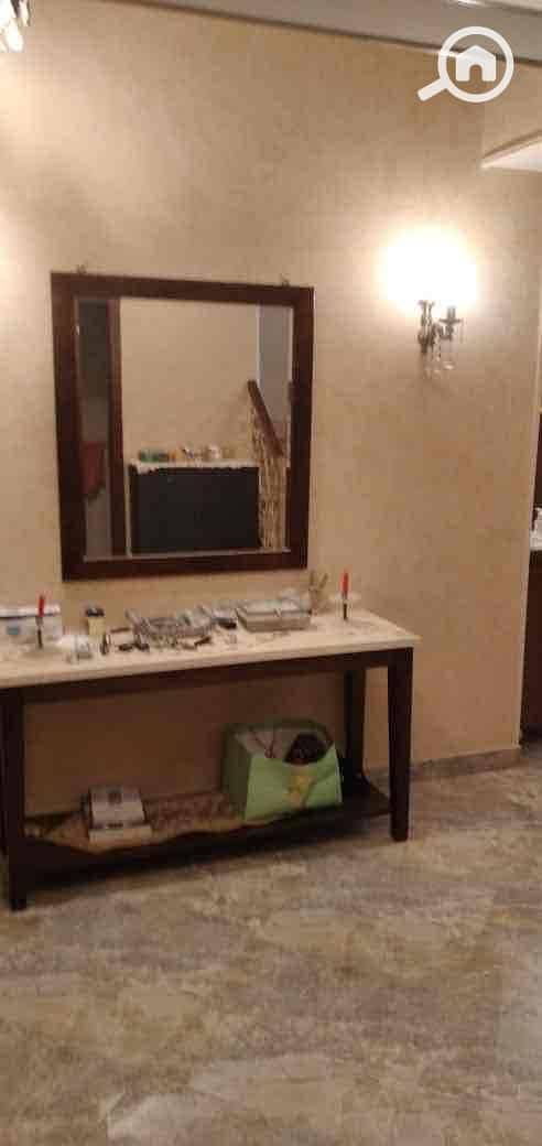 9 f90c70f3-7286-4ce6-a207-285c7de18c60. jpg