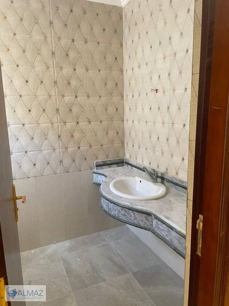 12 WhatsApp Image 2025-11-08 at 11.15. 28 AM (1). jpeg