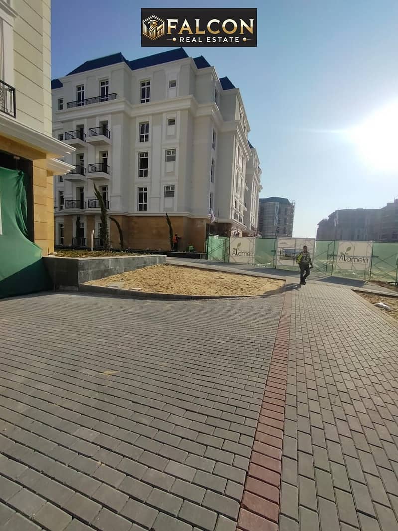 10 85db5fee-dd81-4487-a23b-98db8c367dd7. jpg