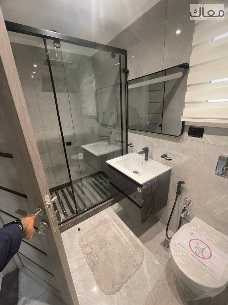 8 288f6749-b5e8-4f99-9c99-33a435aacbf3. jpg