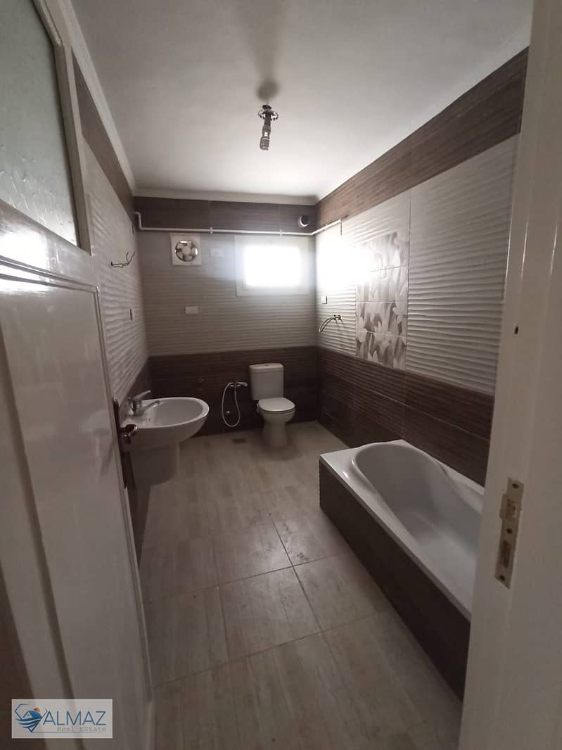 7 WhatsApp Image 2025-11-08 at 12.02. 23 PM (1). jpeg