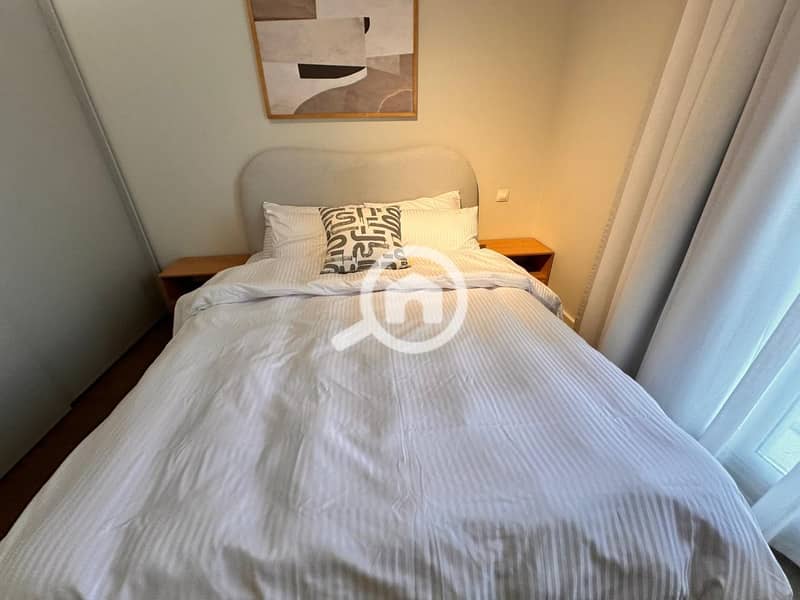 12 WhatsApp Image 2025-11-08 at 1.00. 14 PM. jpeg