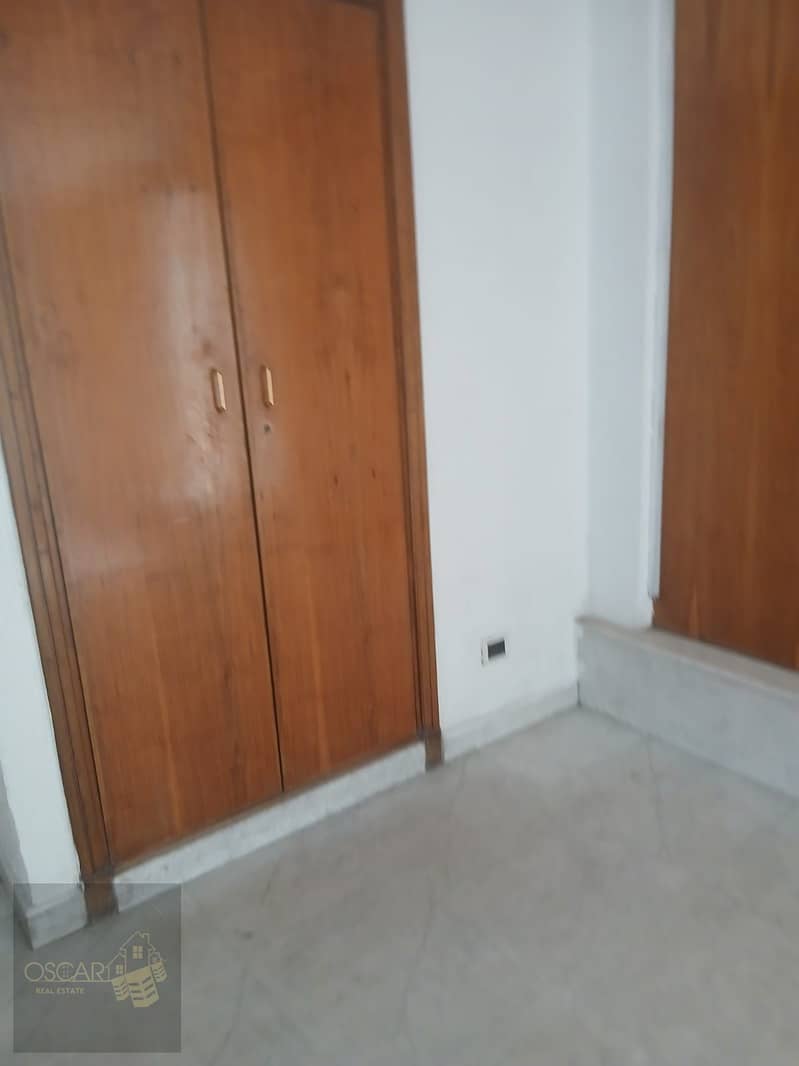 7 WhatsApp Image 2025-11-08 at 1.05. 27 PM. jpeg