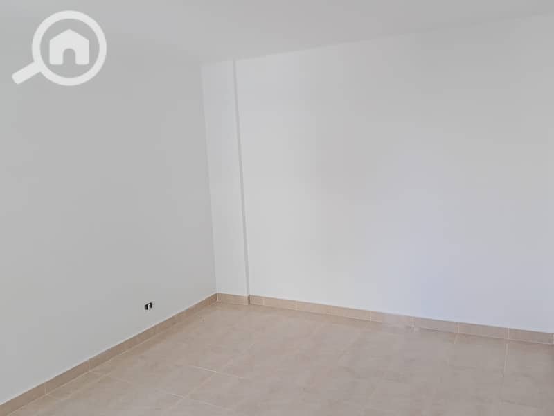 12 WhatsApp Image 2025-11-08 at 1.12. 24 PM. jpeg