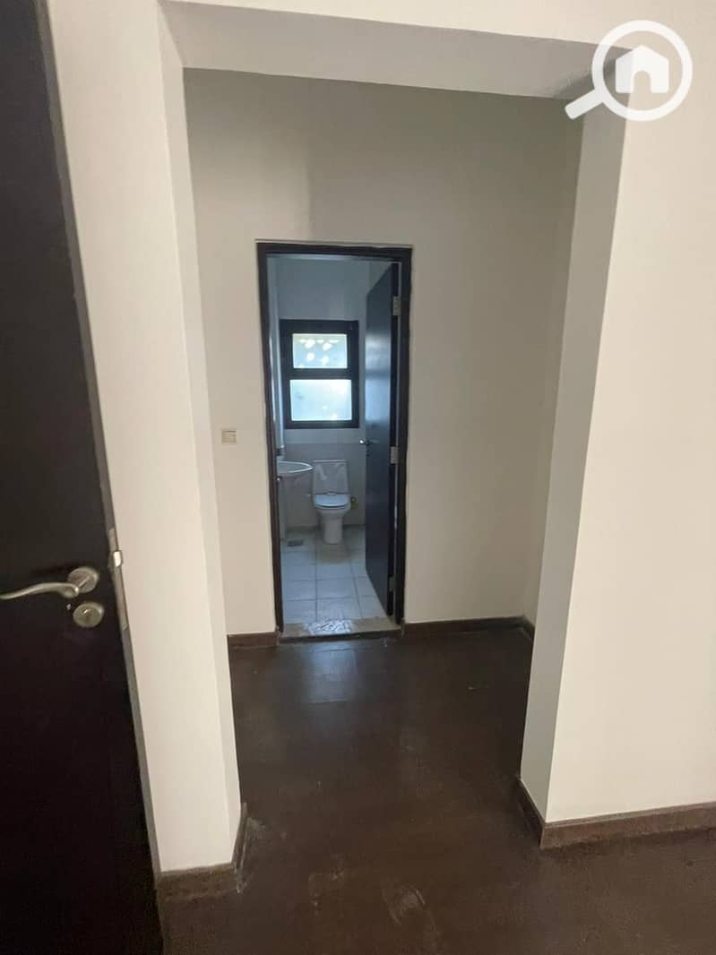 18 WhatsApp Image 2025-11-08 at 1.12. 37 PM (3). jpeg