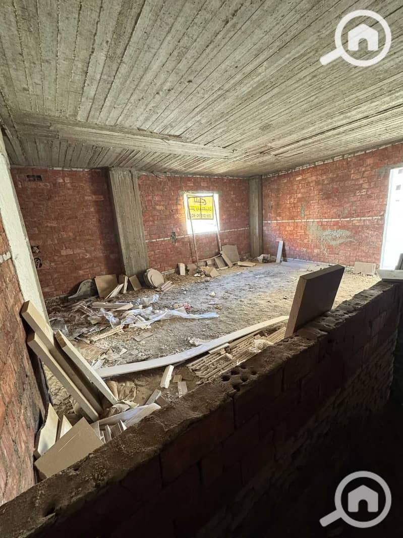 4 DWJDS8CNANnpJHQMmbuQEsOpeEZJiTh311S535cb. jpg