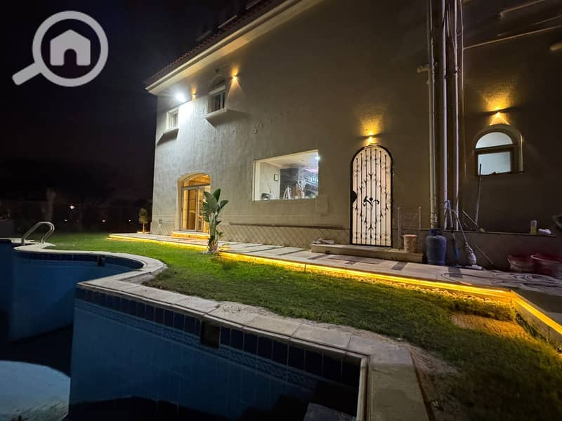 12 9e96b7f7-4cd1-49d3-a648-c093bbb1f7dc. jpeg