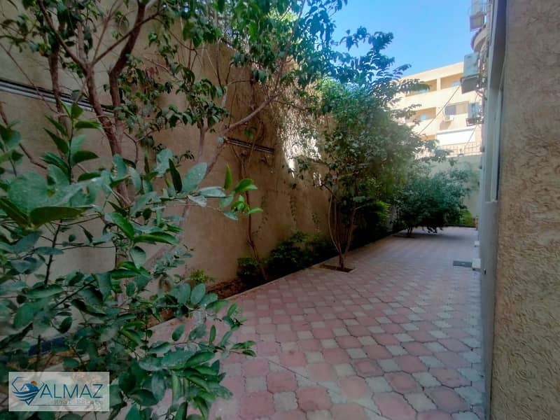 6 WhatsApp Image 2025-11-08 at 12.11. 00 PM (2). jpeg